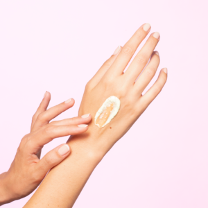 LA GESTUELLE DELASSANTE DES MAINS